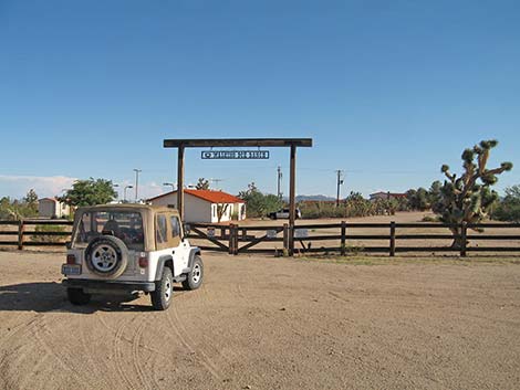 Walking Box Ranch, Entering the site