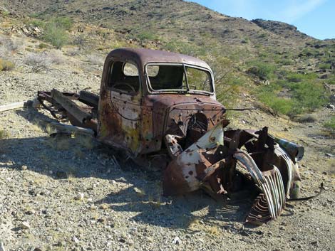 Nevada Mica Mine Road