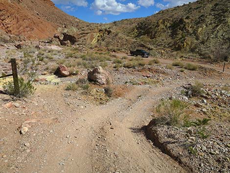 Narrows Road North