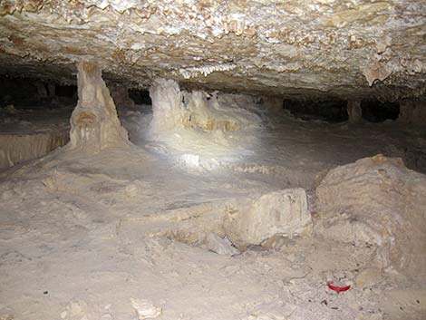 Upper Desert Cave